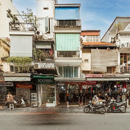 Hidden Gem Homestay 2 ハノイ市 エクステリア 写真