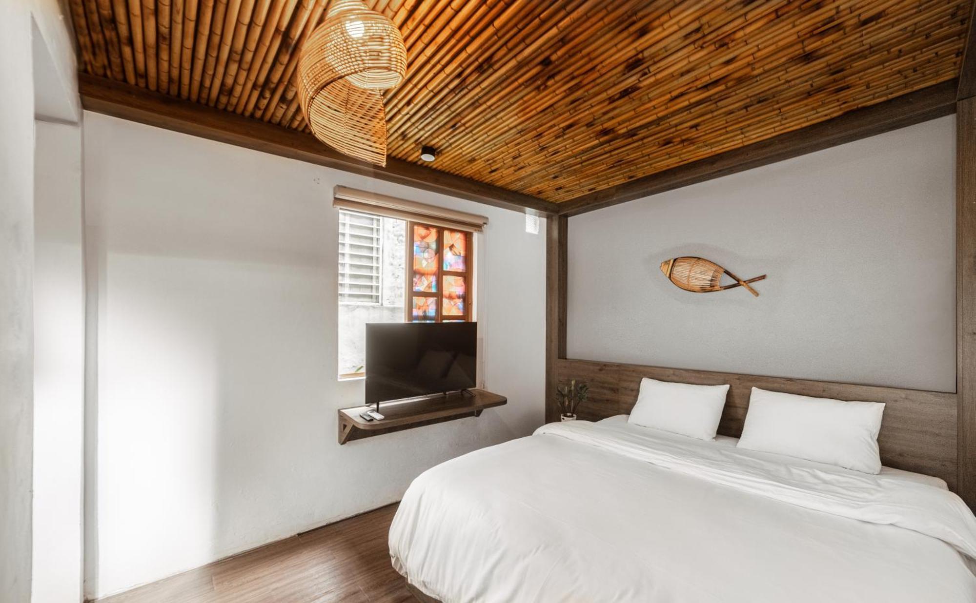 Hidden Gem Homestay 2 ハノイ市 エクステリア 写真