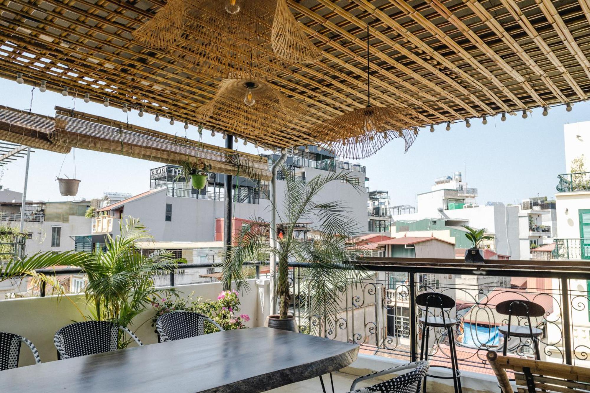 Hidden Gem Homestay 2 ハノイ市 エクステリア 写真