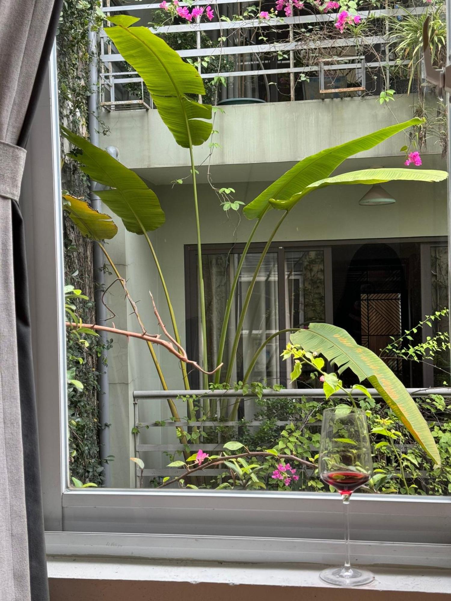 Hidden Gem Homestay 2 ハノイ市 エクステリア 写真