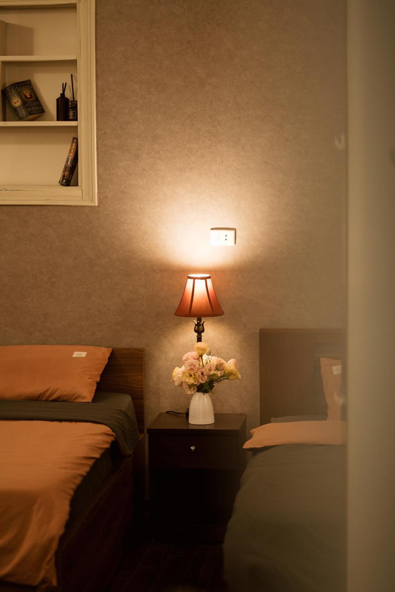 Hidden Gem Homestay 2 ハノイ市 エクステリア 写真